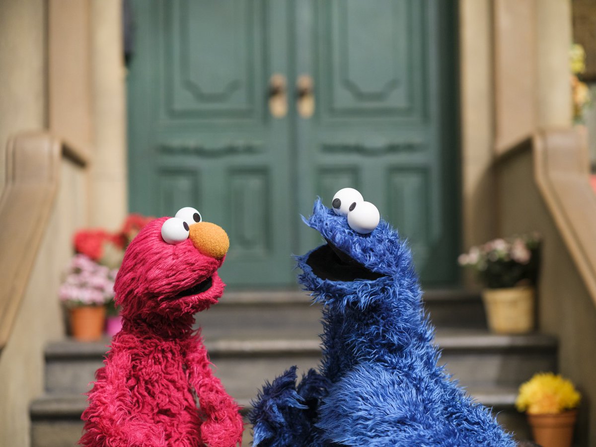Me want you to know that you very special and me love you very much, @Elmo.

Remind your friends that they important!