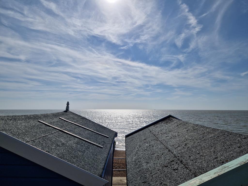 CFSUnite's tweet image. @cfsunite beach hut day 2024. Enjoying the sun.