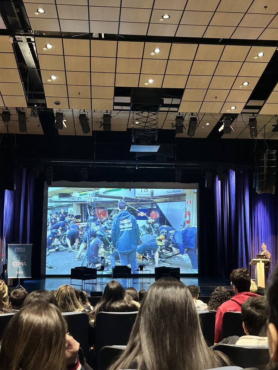 Palestra de Segurança e Resgate na Fórmula 1 🏎️ com o atendimento no acidente do Fernando alonso no GP 2003