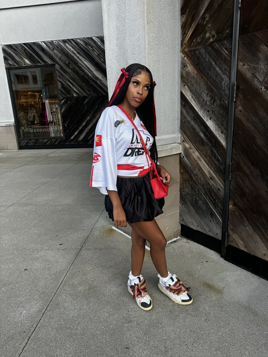 gottaluvkaylaaa's tweet image. #lastfirstday on sum shi