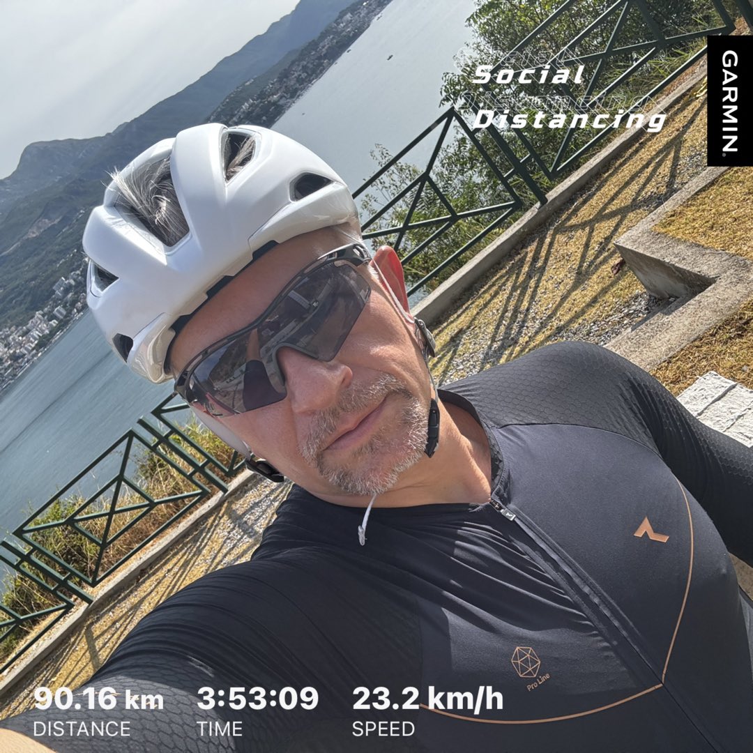 tadajewski's tweet photo. #BrickWorkout #TuesdayTri https://t.co/SWZCfibbSy