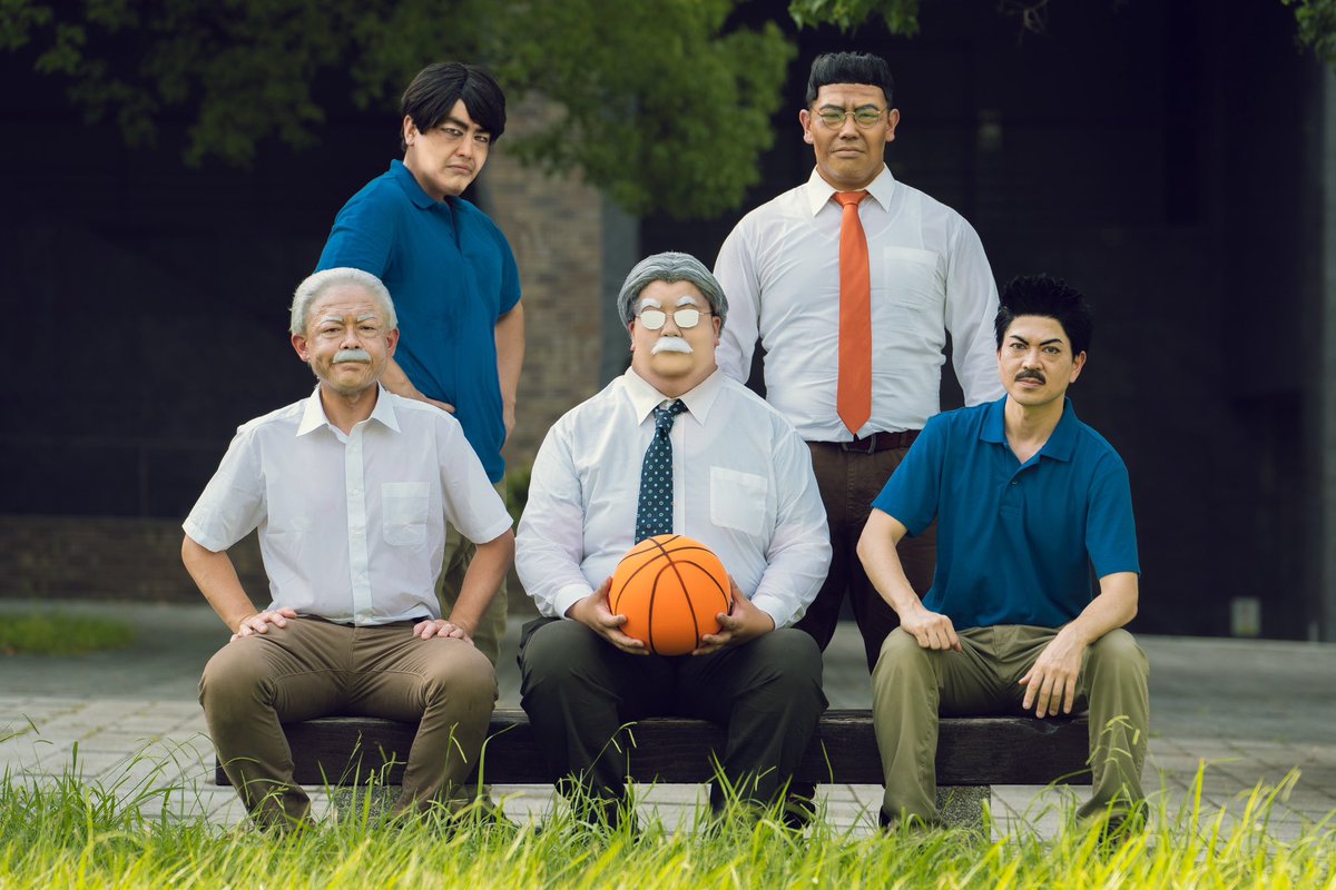 Zaki71O's tweet image. 〜 SLAM DUNK 〜🏀 cos

スラムダンク各高校の監督併せ

湘北・安西光義　肉汁さん
陵南・田岡茂一　おにしさん
海南大付属・高頭力　ザッキー 
山王工業・堂本五郎　けんけんさん
豊玉・北野　さちころさん

Photo📷　＠margary55 

おっさんによるおっさんのコスプレ楽しかったw

＃となコス