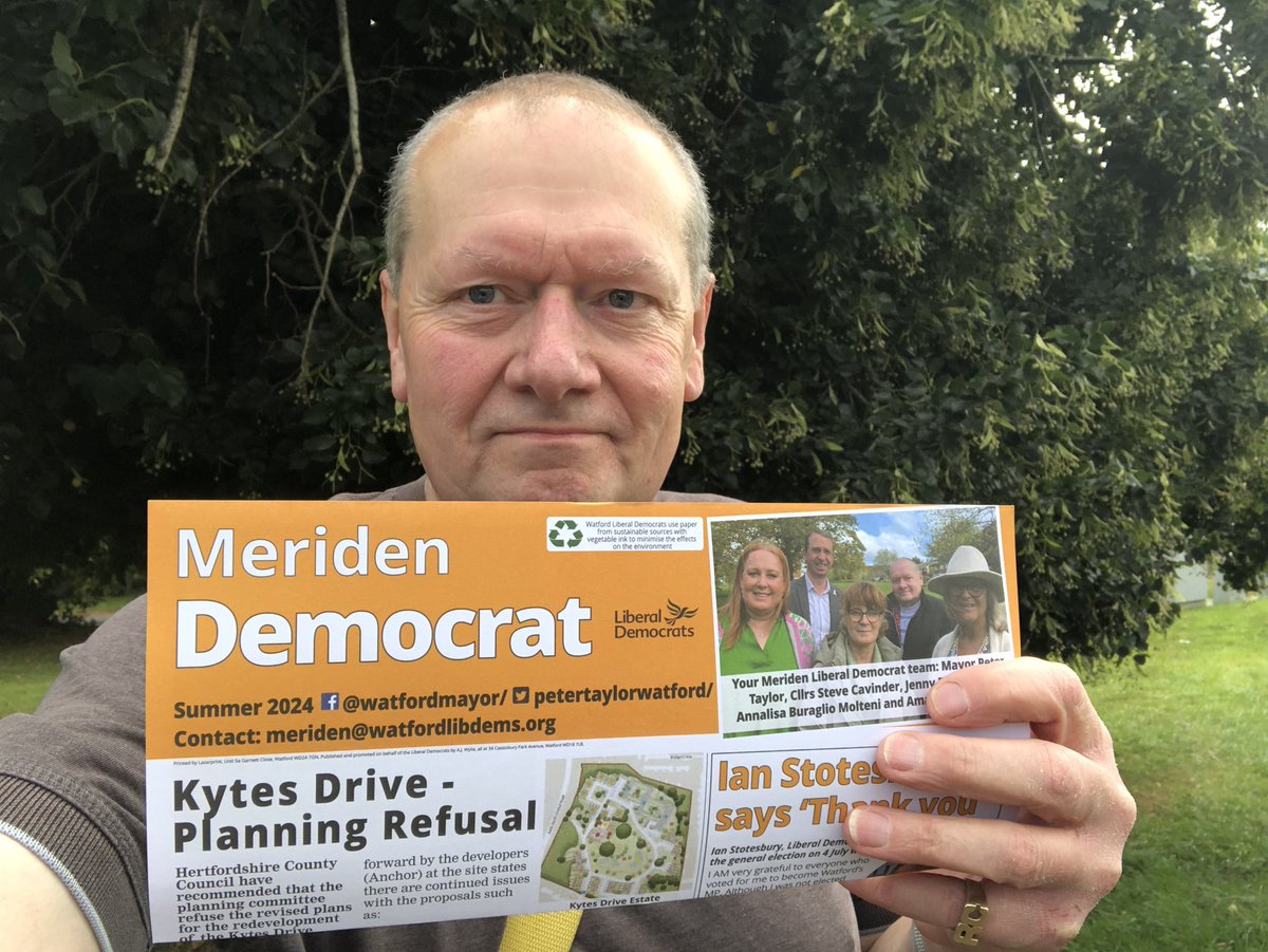 StephenCavinder's tweet image. 🔶 Lovely morning to be out in #Meriden Ward delivering our latest newsletter. #LibDems #KeepingInTouch #AllYearRound @WatfordLibDems 🔶