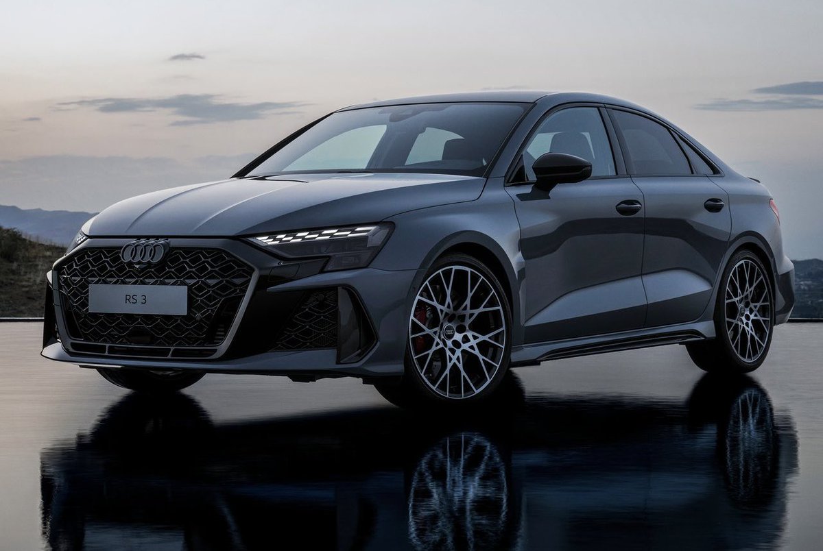 newotomobil's tweet photo. New Audi RS3...
#audi #audia3
#newa3 #a3
#rs3 #newrs3
#yenia3 #auditr
#audia32025
#a32025 #rs3 https://t.co/JDfBVhvfe6