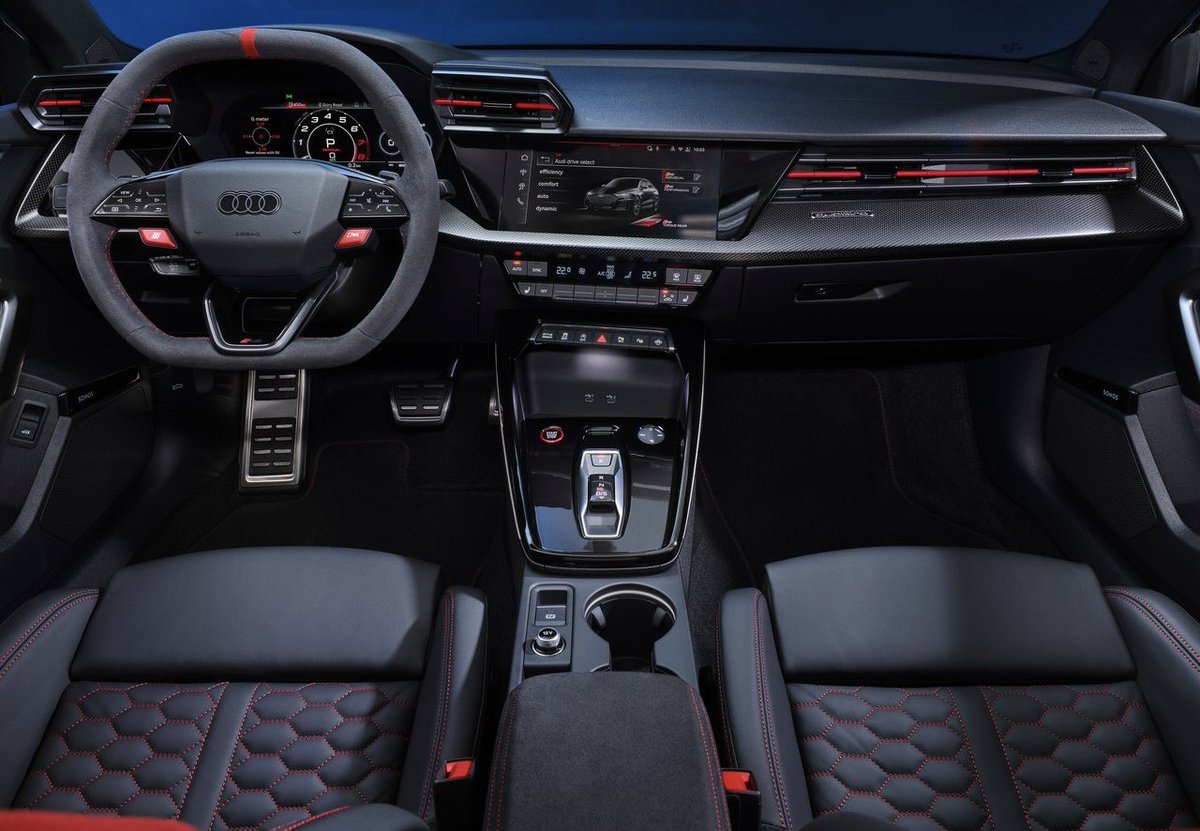 newotomobil's tweet photo. New Audi RS3...
#audi #audia3
#newa3 #a3
#rs3 #newrs3
#yenia3 #auditr
#audia32025
#a32025 #rs3 https://t.co/JDfBVhvfe6