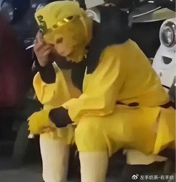 chunghwa_solana's tweet photo. Fun fact: 

WUKONG is a Chinese smoker! #WUKONG 🐒🚬 @chunghwa_solana 

$CIGGS #BlackMythWukong https://t.co/uf542ZhXyu