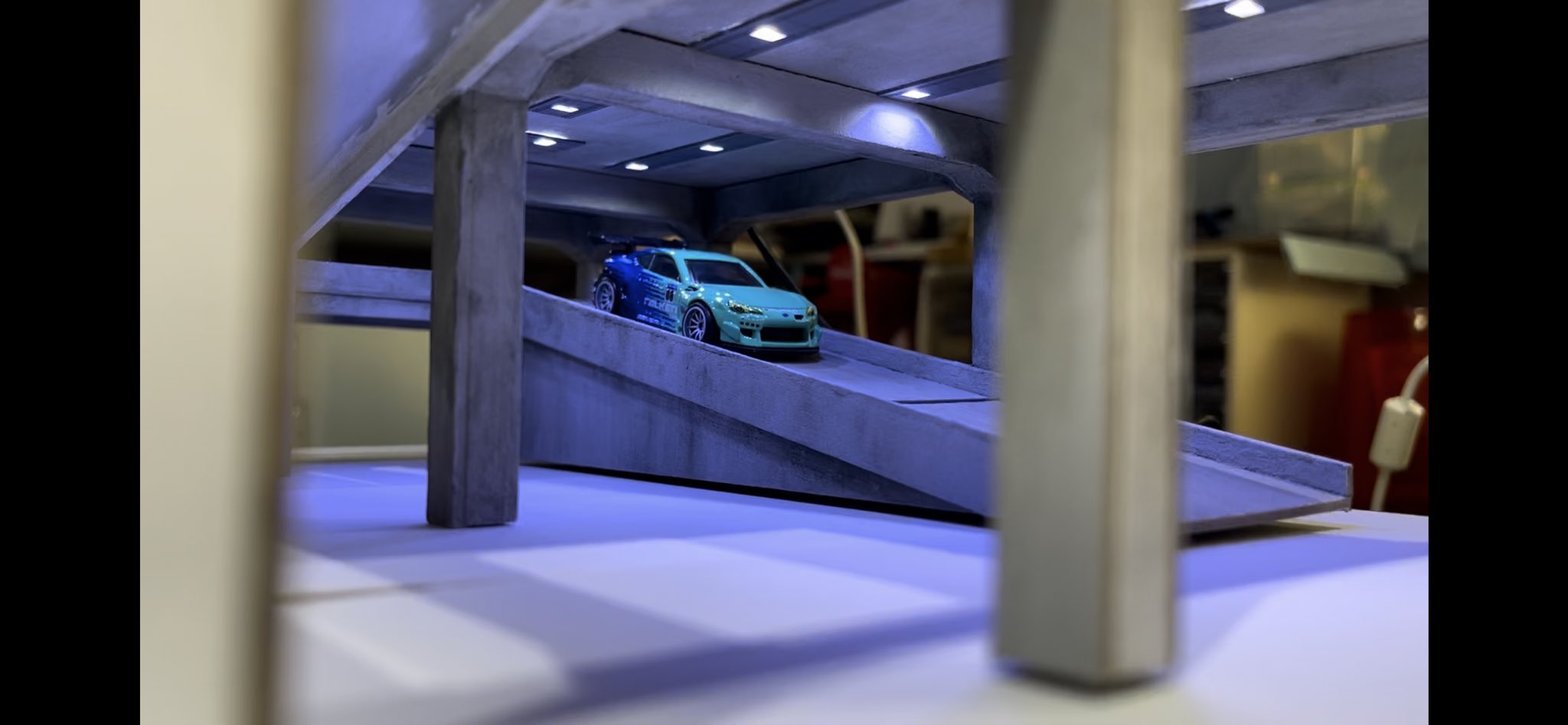 1/64スケールジオラマ】ガソリンスタンド | GARAGE-T