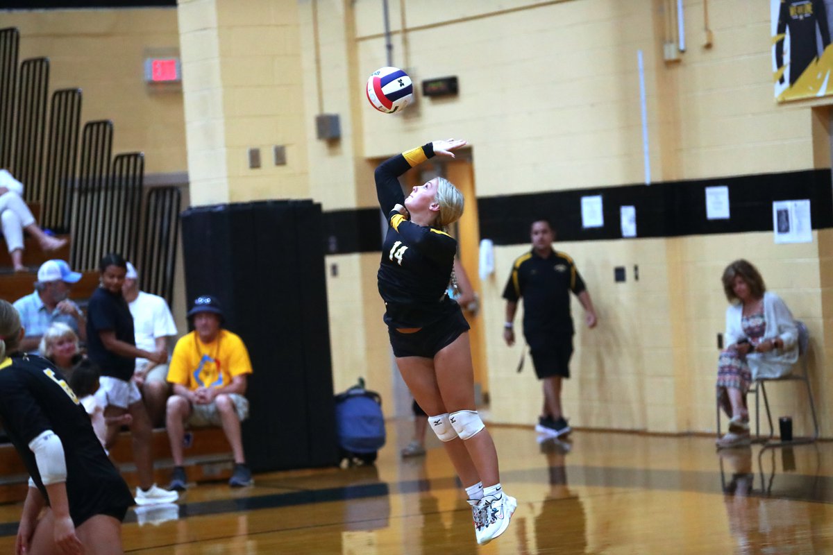 Manteo HS Athletics tweet media