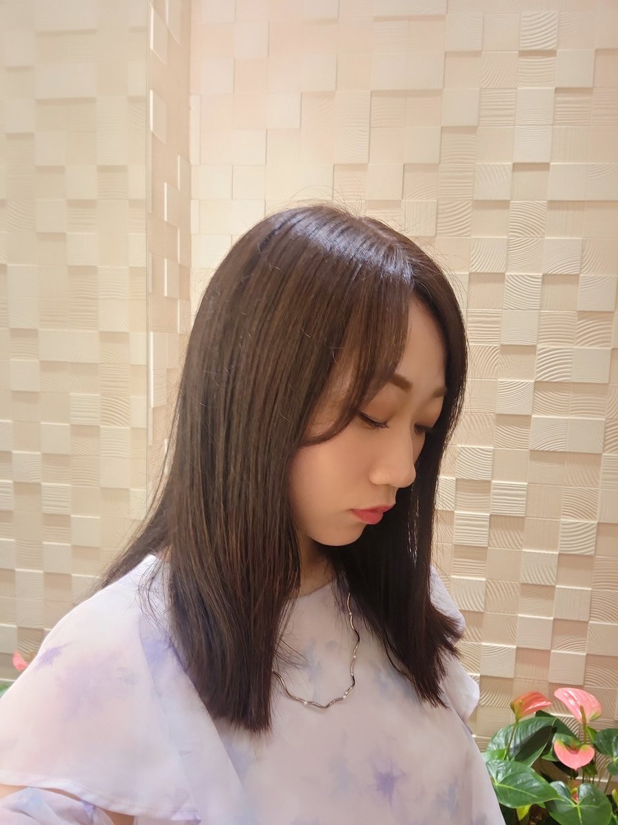 mikurun9615's tweet photo. ヘアカット&カラー📷📱💇♀️✂🫧
#写真 #ヘアカット #ニューヘアー
#メイク #フォト #東京 #ポートレート #カラー #カラーリング #久々
#久しぶり #ベージュ #photo #haircut #make #HairCollar #naturalmake #newhair #code #tokyo #portrait #selfie https://t.co/VxCJ7oBdso