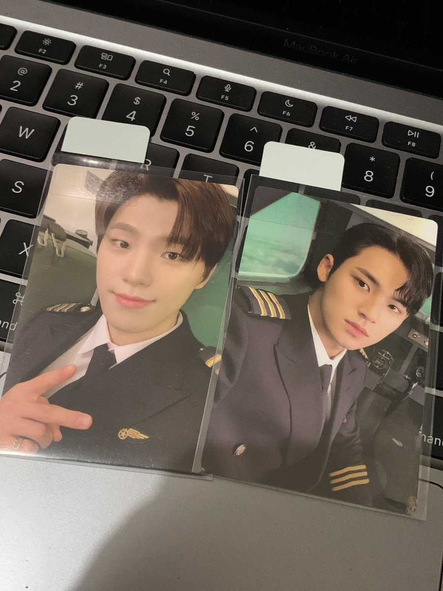 minwsky's tweet photo. andito na ang asawa ni sky at fiance ni @itadoriHQ !!! 🥹🩷 

thank you so so much for the smooth transaction and for packing them safely @777_C0UPS !!! 🫶🏻 (super generous rin sa freebies waaaa did not expect REAL) https://t.co/BX2bOYl9jM