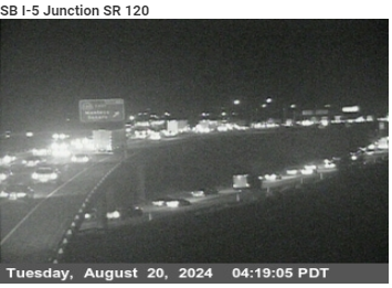 KCBSAMFMTraffic's tweet photo. #Tracy #Manteca #Lathrop -- Heavy traffic for southbound #Interstate5 and westbound #Highway120 connecting onto westbound #Interstate205. A major-injury crash is still blocking the two right lanes just west of I-5. (Photo: @CaltransDist10) #KCBSTraffic