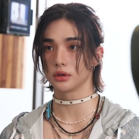 hyunjin pics tweet media