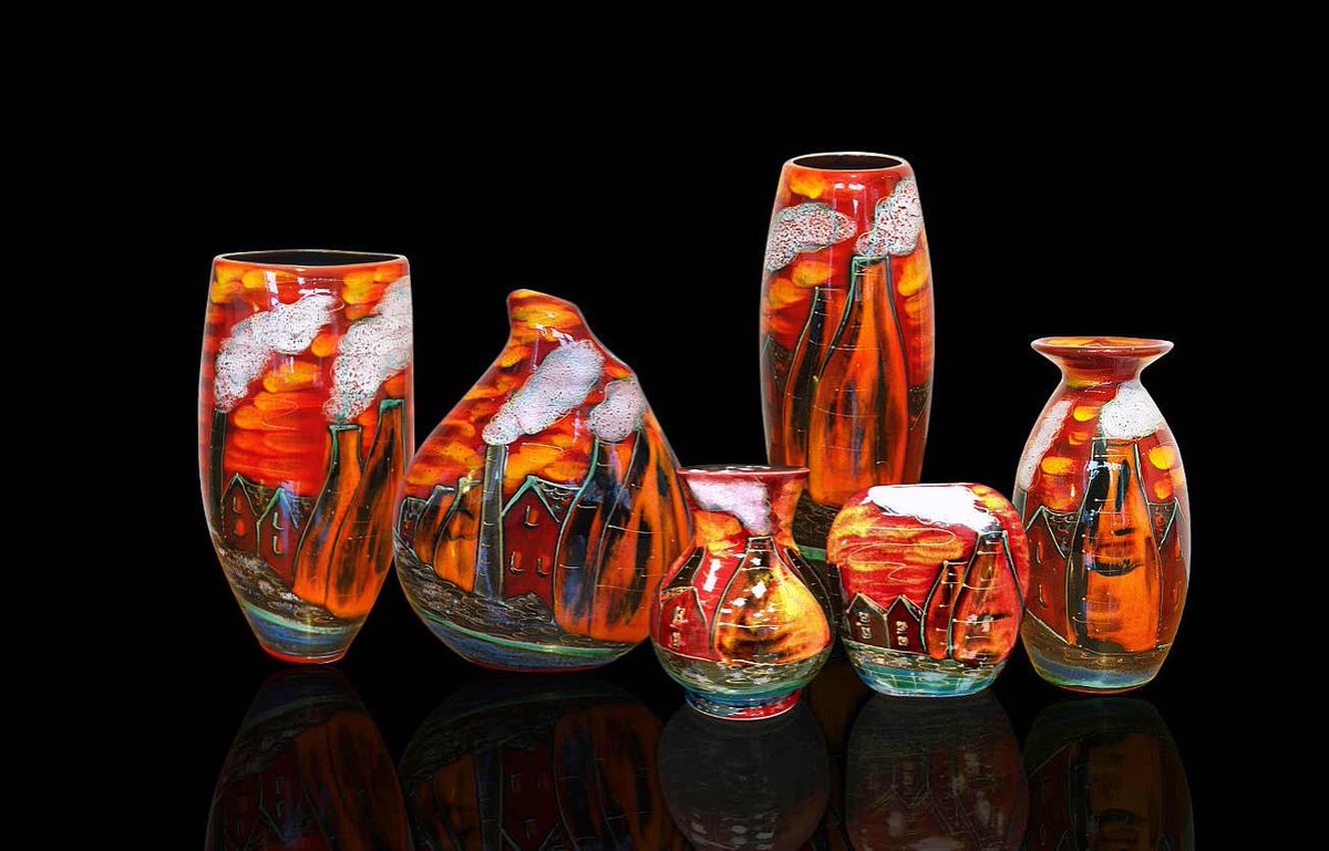 LuxuryTravGuide's tweet image. 🏺❤️🥀WIN A CUTSOM ANITA HARRIS POTTERY PIECE 🏺❤️🥀

Help design and customise a bespoke pottery piece perfect for your home or loved one worth £250. 

TO ENTER:
❤️: like this post
🫂 : tag a friend
💻: ltgawards.com/de-competition… 

#artgiveaway #potterystudio