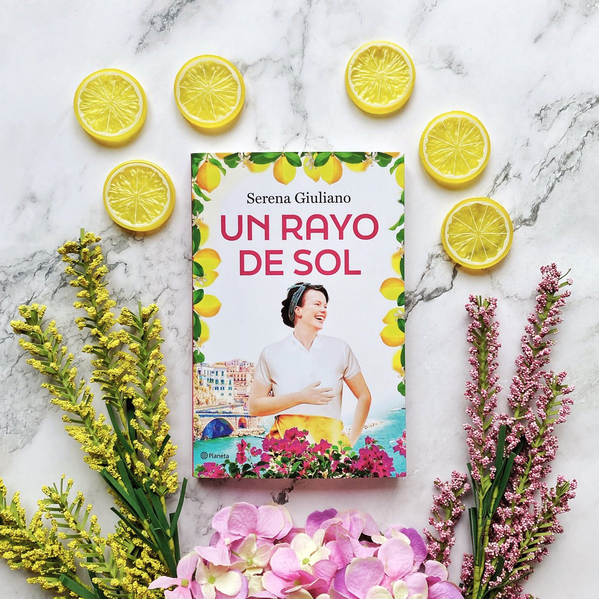 edit_planeta's tweet photo. 📢 ¡SORTEO! ¿Quieres ganar un ejemplar de «Un rayo de sol», de Serena Giuliano?

Solo tienes que:

👉Seguir a @edit_planeta 
⚠️Hacer RT
👥Etiquetar a 2 personas

⏳Tienes tiempo hasta las 10h del lunes 26/08. 
https://t.co/RmHgpIUKIQ https://t.co/J55ecRNAVZ