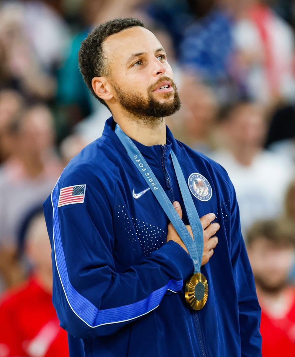 AlmightyJbee's tweet photo. Hang it in the Louvre @StephenCurry30 #Paris2024Olympic https://t.co/tnIprD7pSw