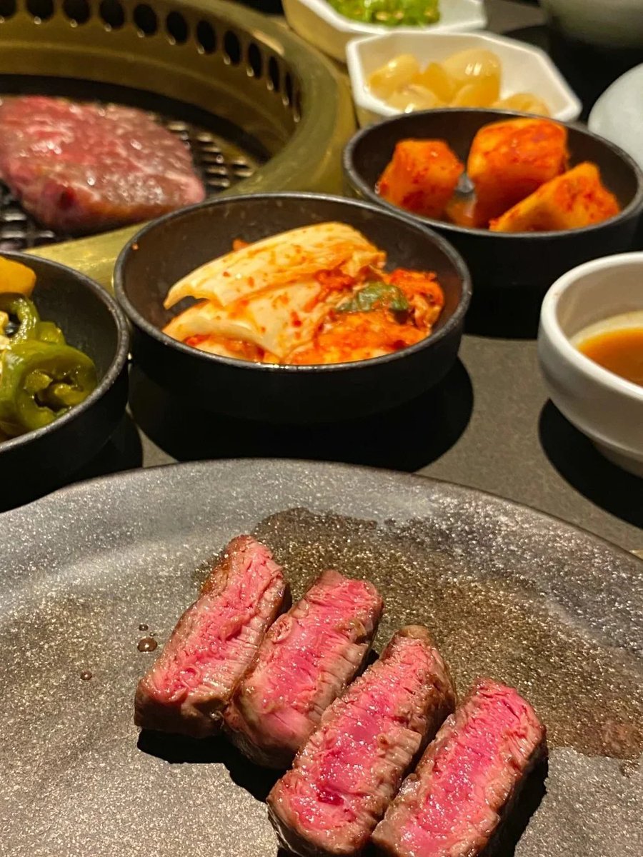 KerwinWebster2's tweet image. Sharing my lunch hour and the joy of food together!