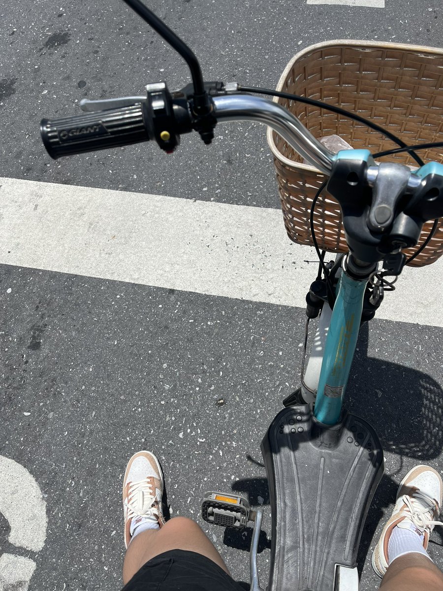 Hot
Day7️⃣0️⃣