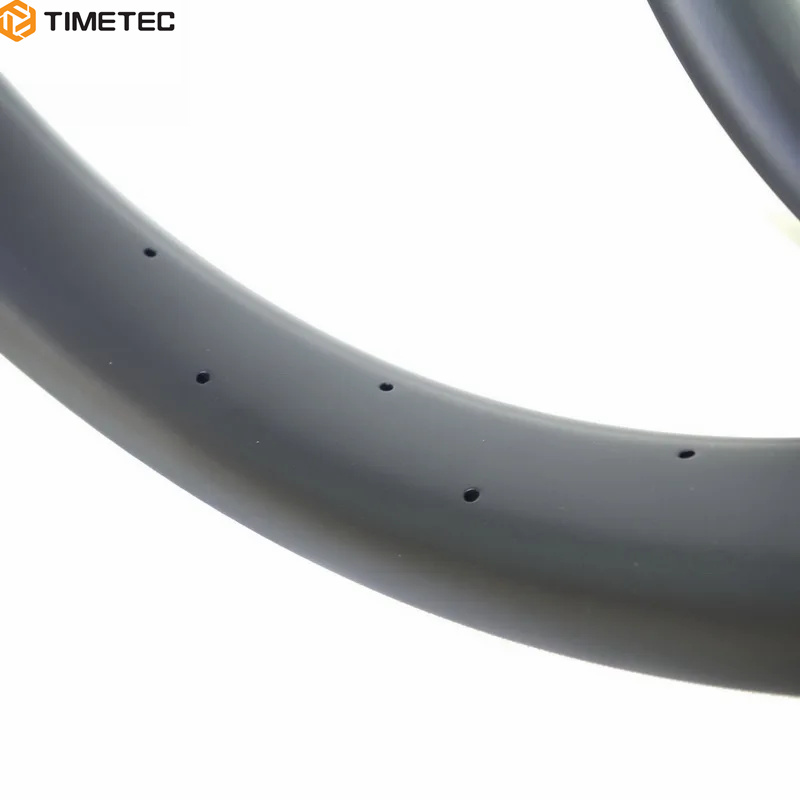 timeteccn's tweet photo. 26er Fat Bike Carbon Rims 80mm Width Light Fatbike Snow Beach Bicycle CircleTubeless Hookless 75mm Internal Width
#carbonwheels #timetecbike #carbonbikerims 
#carbonbikewheels #oemcarbonrims #oemcarbonwheels #carbonrimsfactory #carbonrimsmanufacturer https://t.co/7VJ2x46Vi1