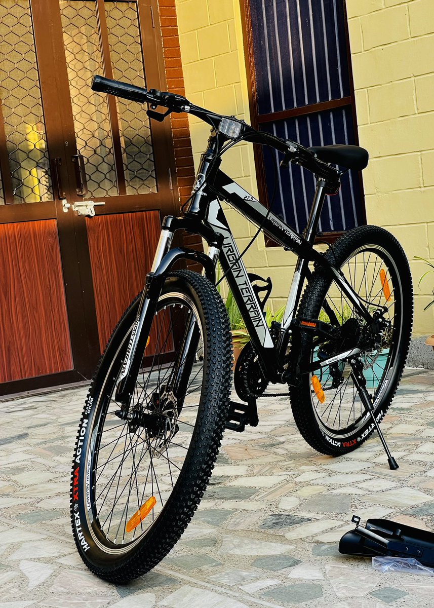 Creator3Am's tweet photo. @cultstoreindia One of the porr expirence. I bought UT1000 on 17 th august. There is problem in my cycle. I want to connect the team but no one connect with me https://t.co/AEcGxsPxs8