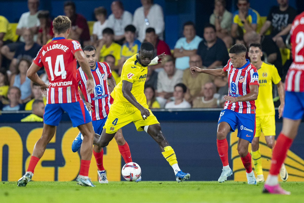 Eric Bailly tweet media