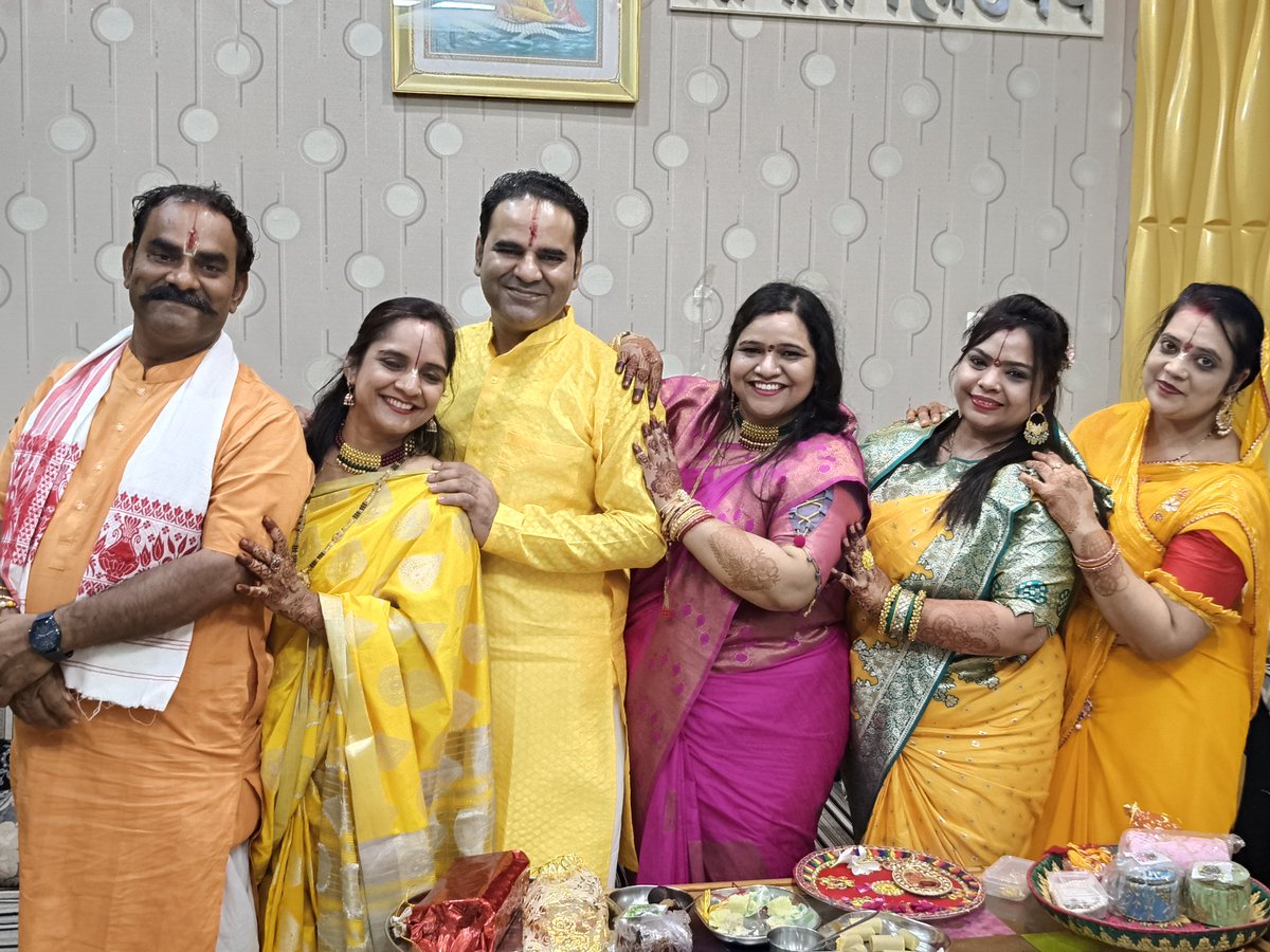 ये बंधन तो प्यार का बंधन है.

#rakshabandhan2024 
#parivaar 
#संस्कार 
#katni