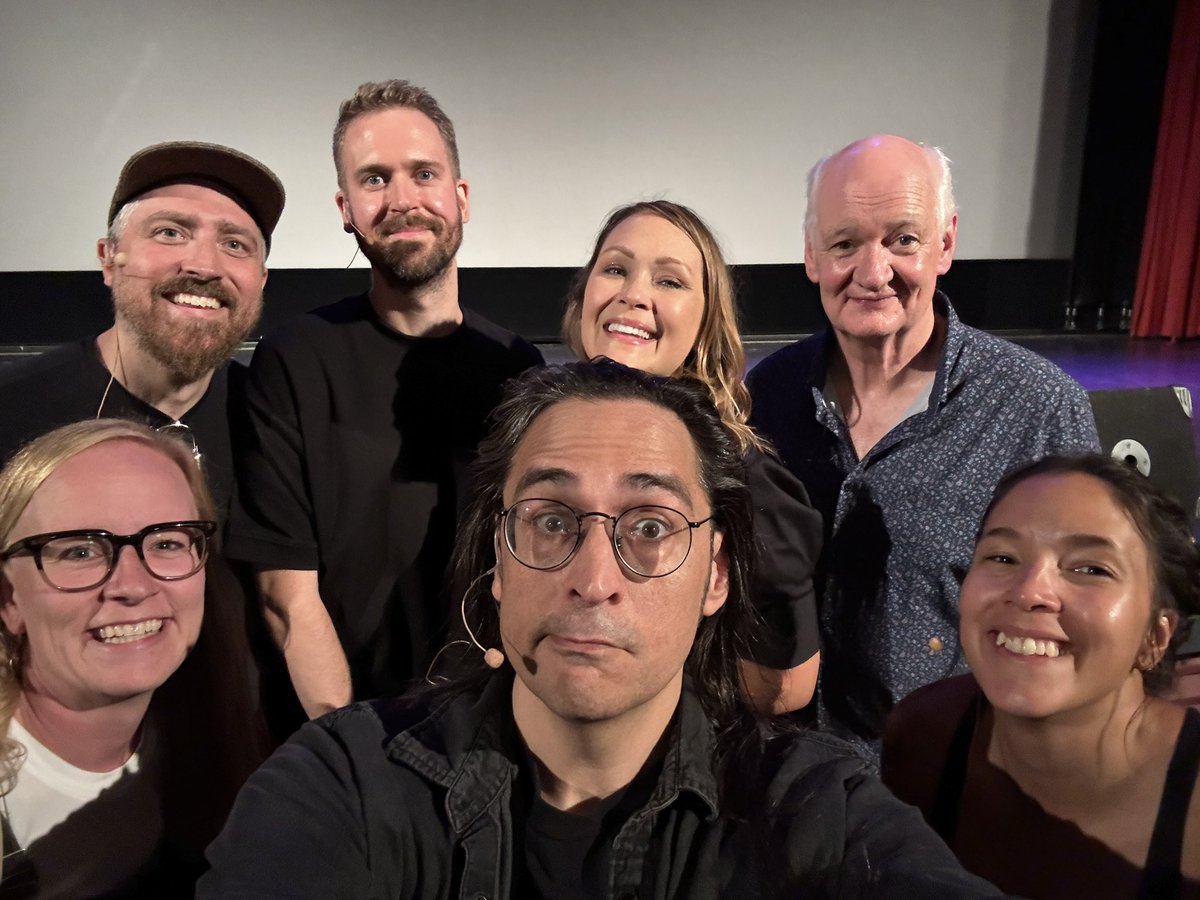 Mark Meer tweet media