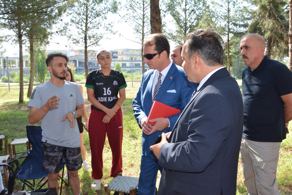 dicleuni1973's tweet photo. Rektör Eronat, BESYO Özel Yetenek Sınavına Giren Öğrenciler İle Bir Araya Geldi

🔗Haberin detayı: https://t.co/9lEoOduuNk

#DicleÜniversitesi https://t.co/XV8io2pMIy