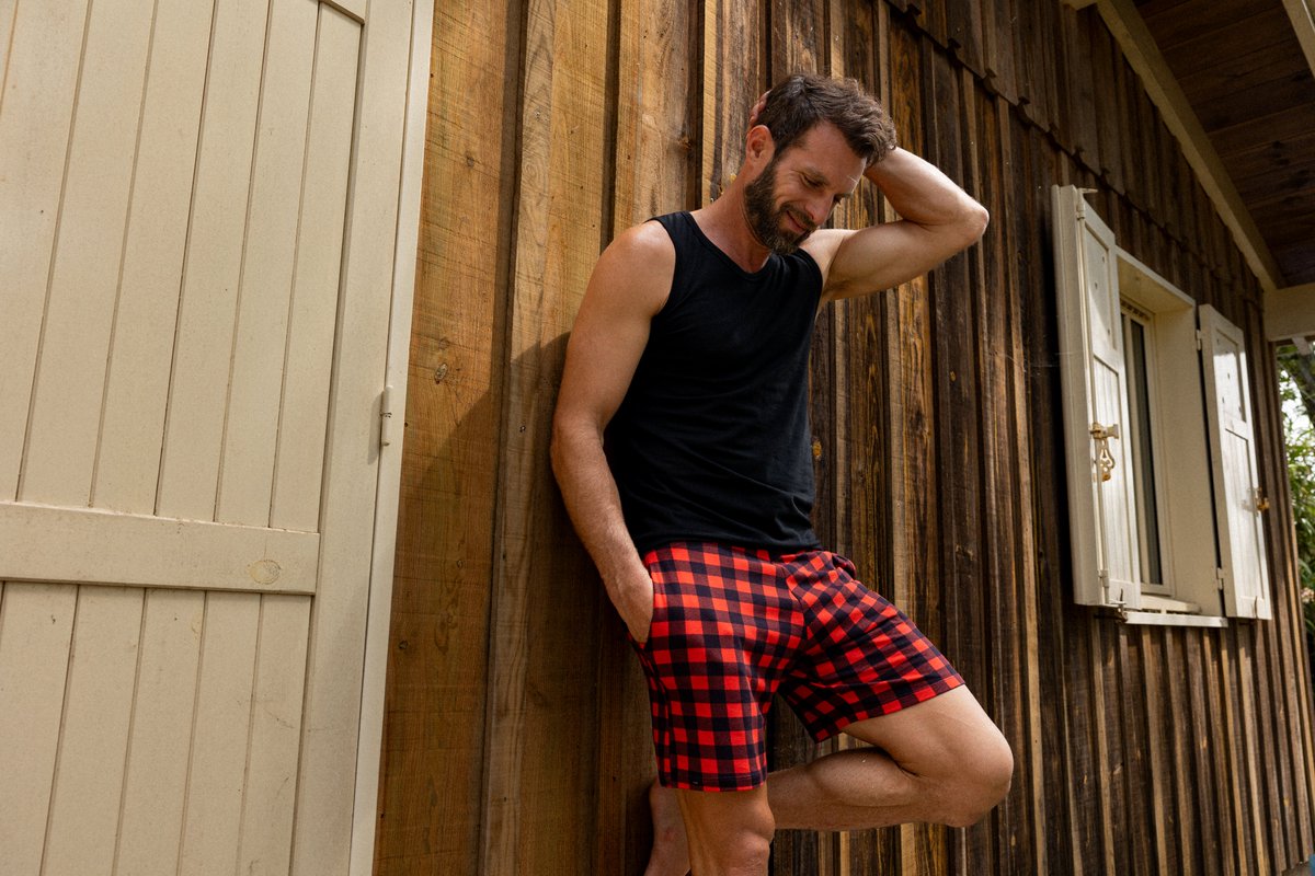 Passez une bonne matinée avec le short de pyjama <a href="/GarconsFrancais/">Garçon Français</a>; entièrement fabriqué en France! Disponible sur: garcon-francais.fr/fr/short-pyjam… et en boutique. 
#madeinfance #garçonfrançais #shortpyjama