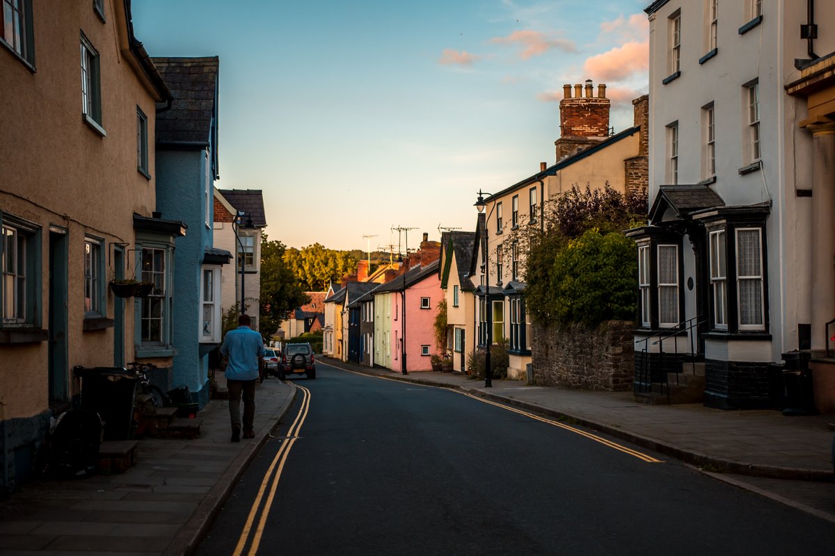 Presteigne Festival | Gŵyl Llanandras (@presteignefest) on Twitter photo Only 2 days until <a href="/PresteigneFest/">Presteigne Festival | Gŵyl Llanandras</a> (22-26 August) gets underway! Still time to book tickets for some of our 25 arts events.
The Box Office, in The Assembly Rooms, Hereford Street, is open to callers from 10am until 5pm daily.
Telephone 01544 267800
Online presteignefestival.com/events/ Only 2 days until <a href="/PresteigneFest/">Presteigne Festival | Gŵyl Llanandras</a> (22-26 August) gets underway! Still time to book tickets for some of our 25 arts events.
The Box Office, in The Assembly Rooms, Hereford Street, is open to callers from 10am until 5pm daily.
Telephone 01544 267800
Online presteignefestival.com/events/