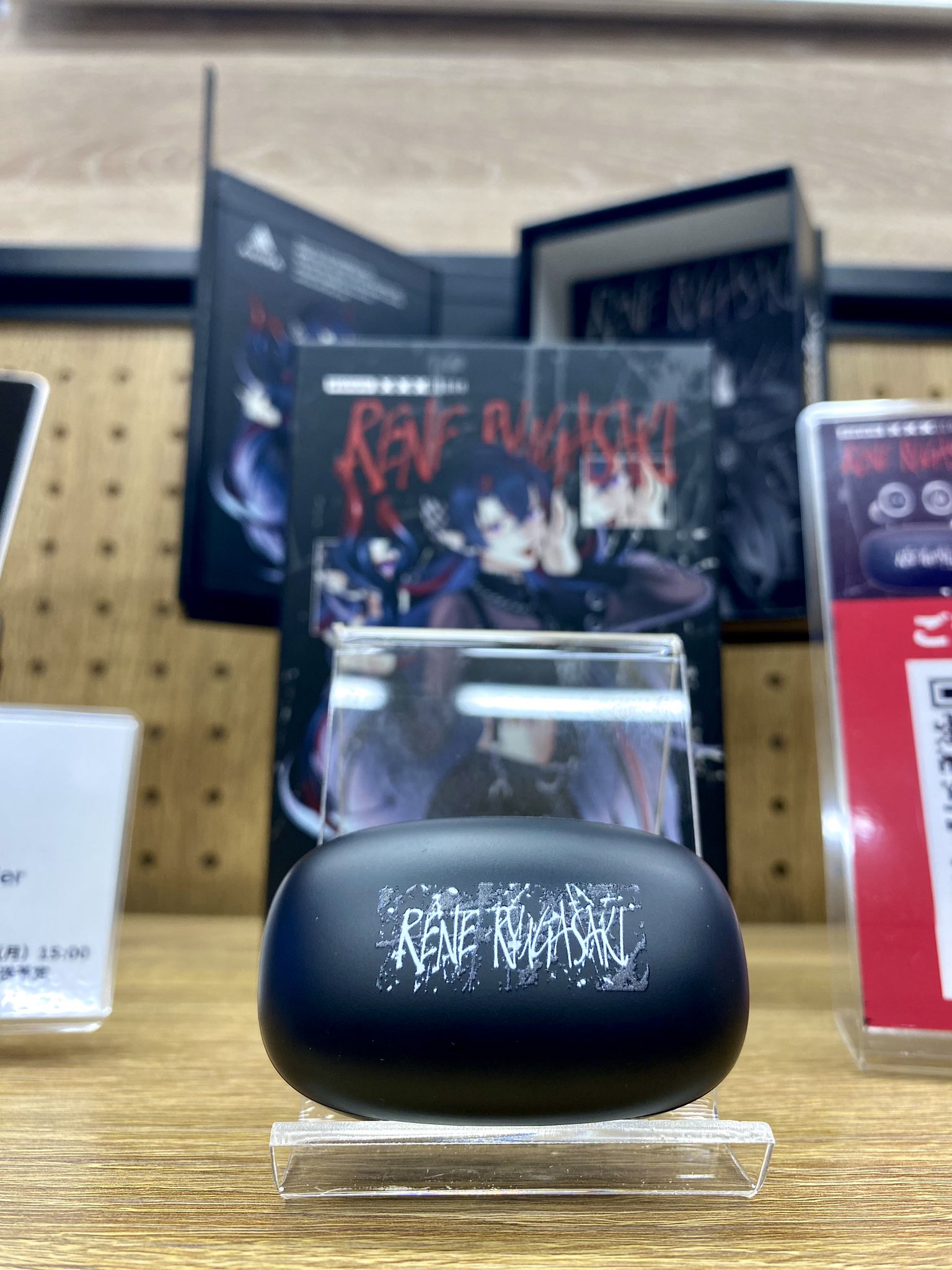 新品】ななしいんく 龍ヶ崎リン ver. ONKYO ワイヤレスイヤホン 新品】ななしいんく 龍ヶ崎リン ver. ONKYO ワイヤレスイヤホン