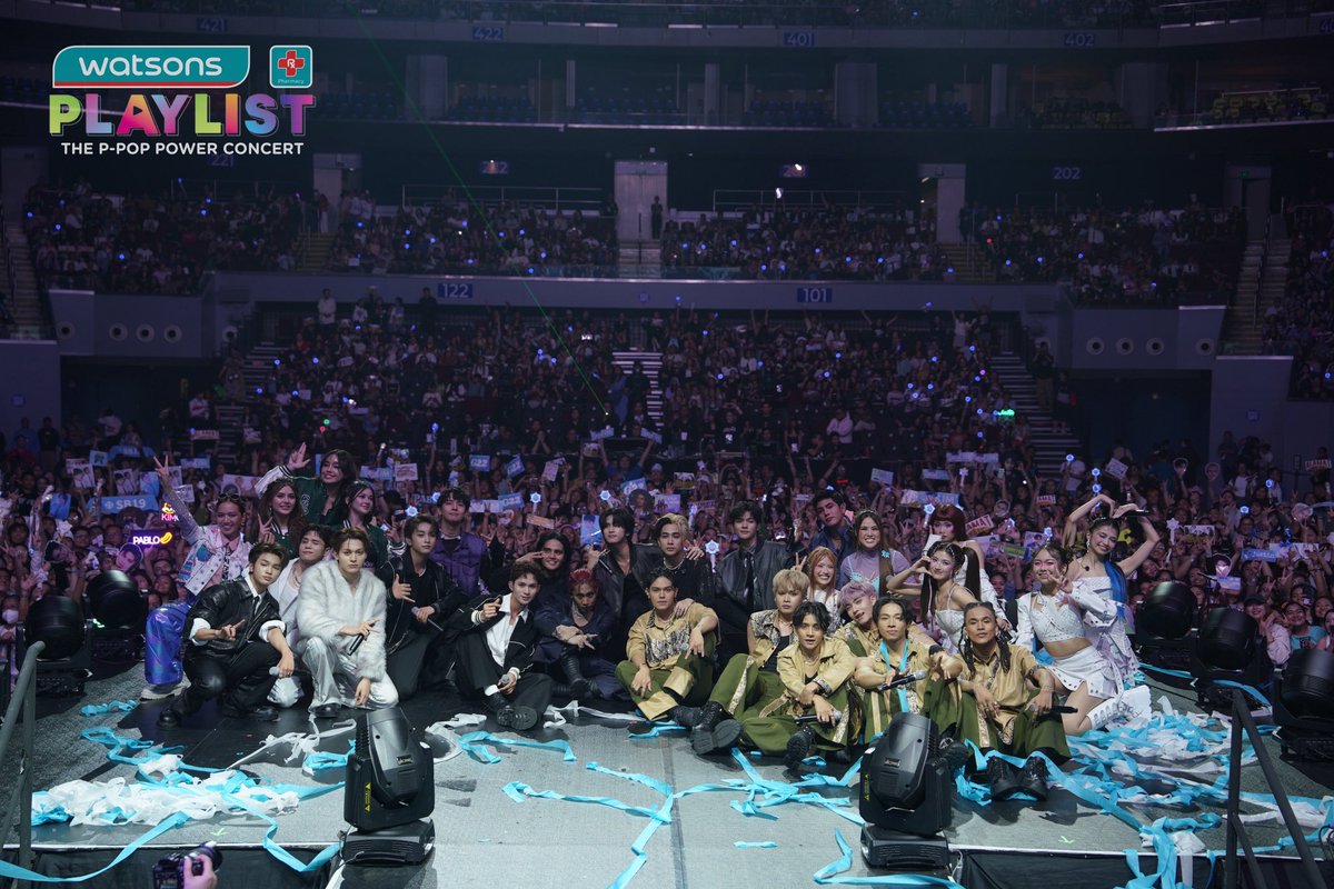 A more close up one for our group photo 🥹🫶 

Appreciate the visuals of our P-pop groups. 😍

#WatsonsPlaylist #WatsonsFeelGreatConcert
#WatsonsPPopPowerConcert
#PPopPowerConcert
