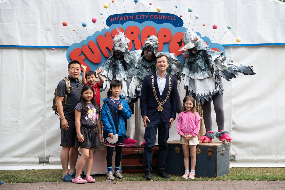 DubCityCouncil's tweet photo. Wow, what a weekend for Dublin City Council Funtropolis in Mountjoy Square Park. See you all again in 2025!
#DCCEVENTS #FREEFAMILYEVENTS @LordMayorDublin https://t.co/gaLViqE5J5