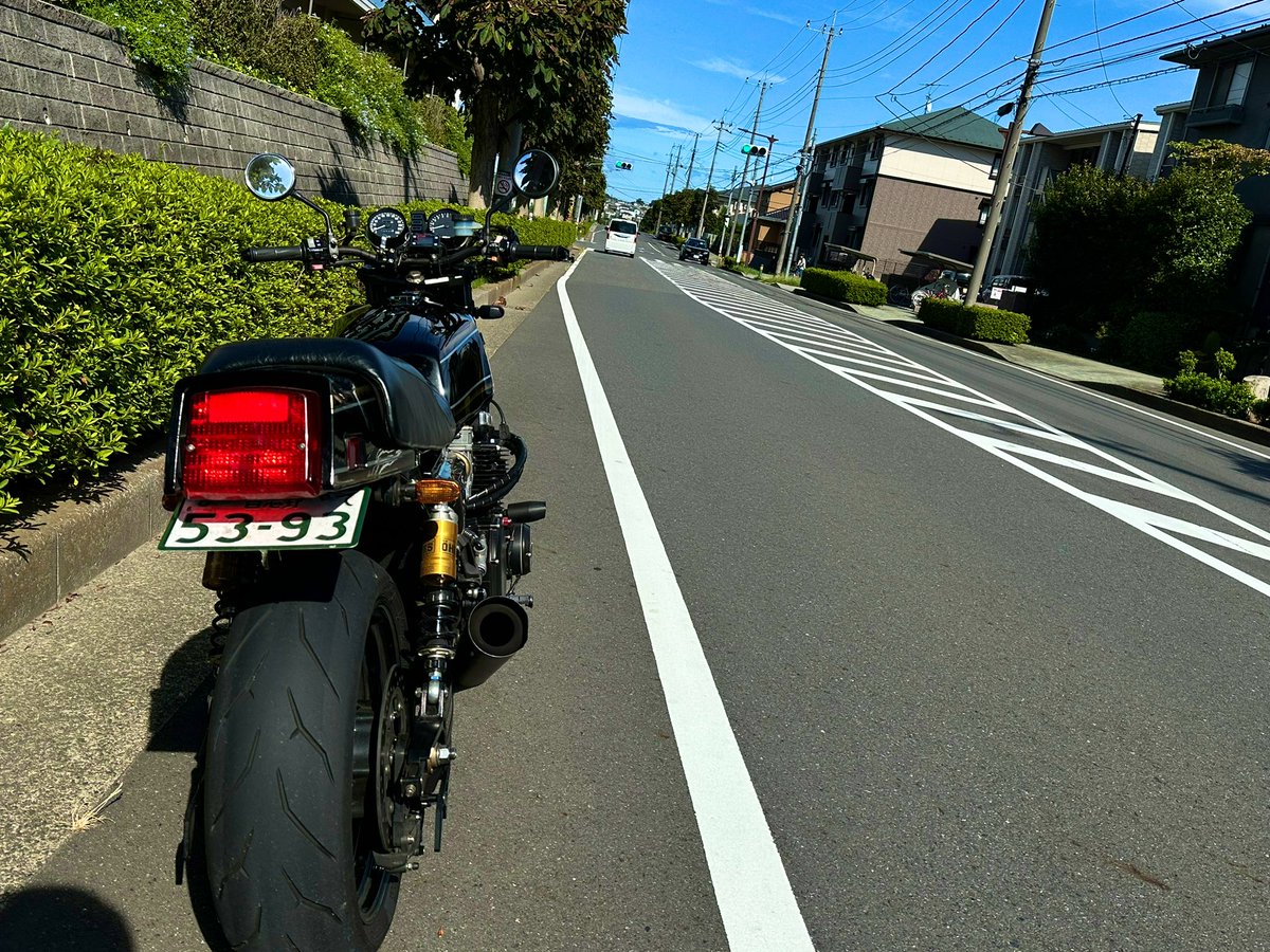 _kz1000mk2_'s tweet photo. https://t.co/MdseA5U5iO
