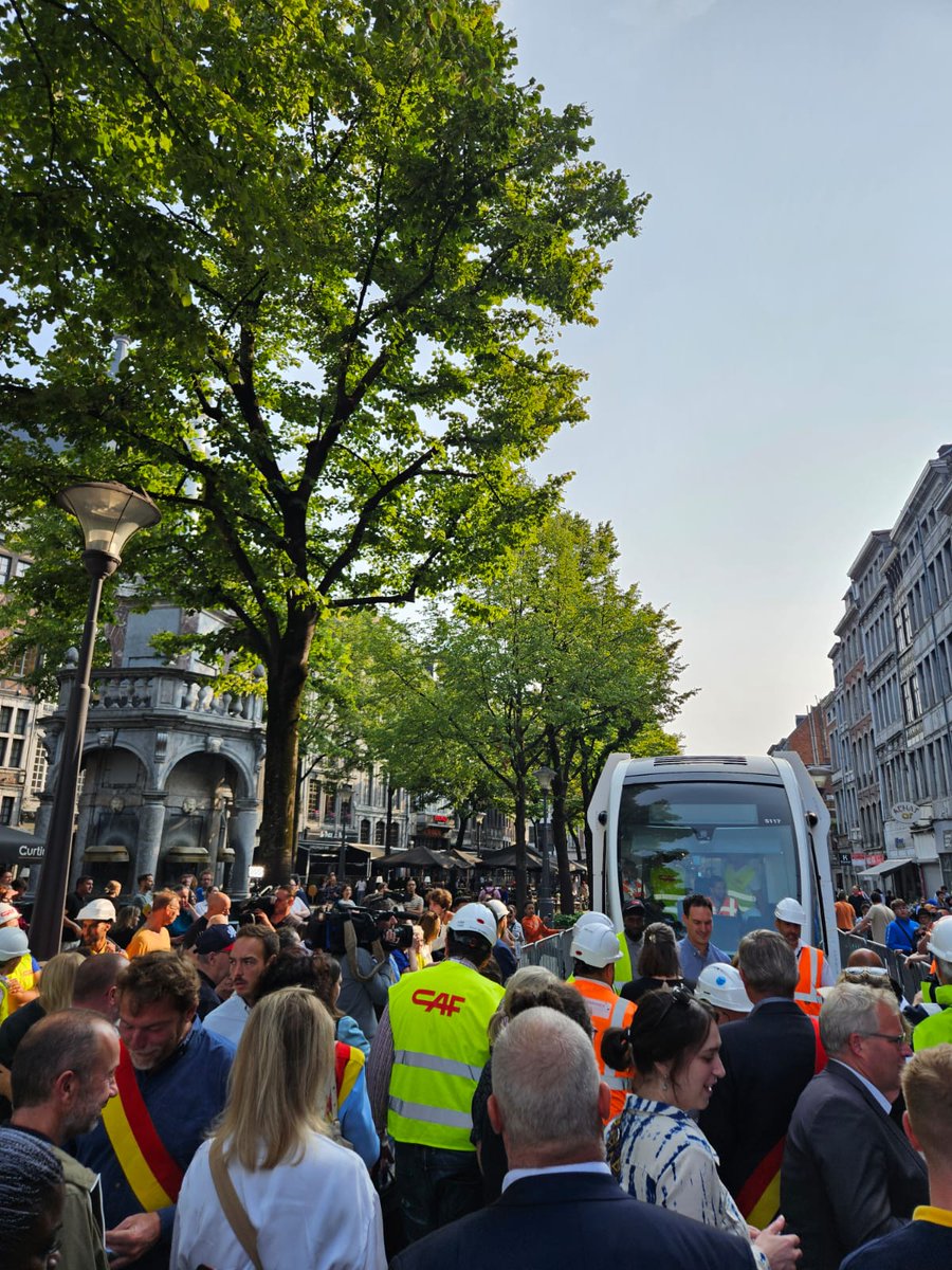 Quelle émotion ! #letram 60 ans après,  presque jour pour jour #fierté #Liege
