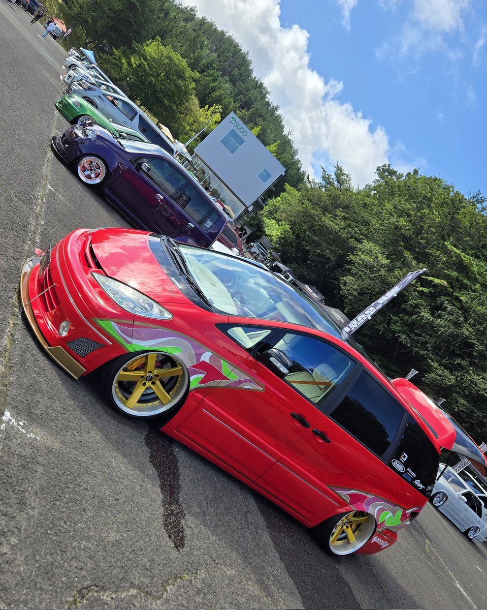 D9Japan's tweet photo. 日曜日は、真夏のS1グランプリ！
1日中暑かったけど楽しかったです🤩👍
S1賞もGET出来ました✌️
参加された皆様お疲れ様でした😊
#S1GrandPrix
#sportslandsugo
#powersoundm
#bdash
#bdashsound
#diecock
#nasujapan
#perorist
#estima
#涼ピン https://t.co/I7Xj1IFiP4