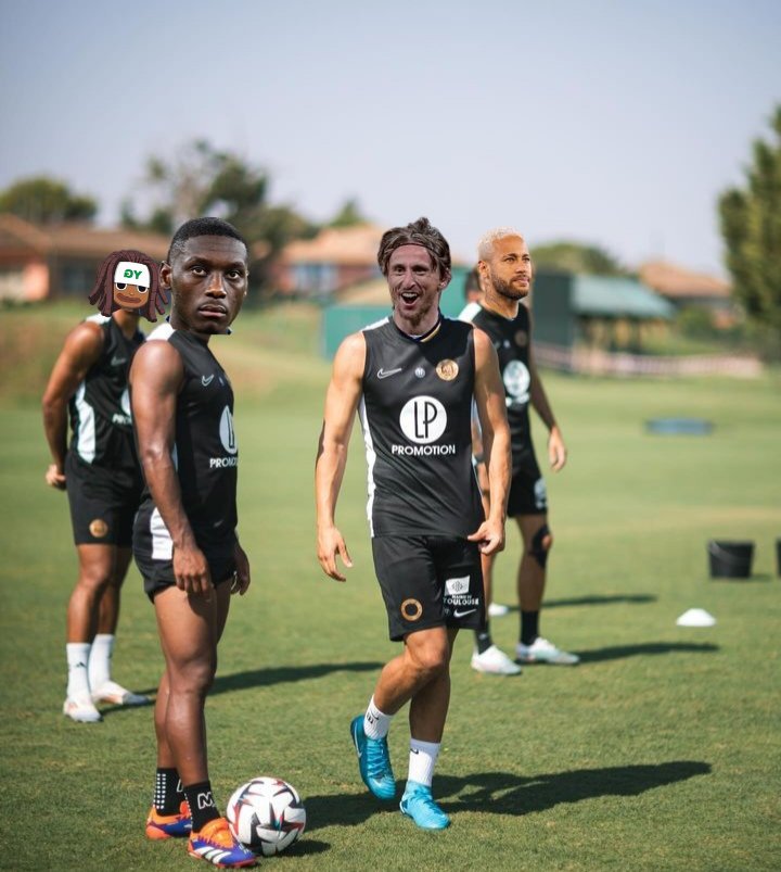 Nos piolets sont a l'entraînement pour notre match ce soir face a phelsea 🔥

Se canto que canto 🤍💜