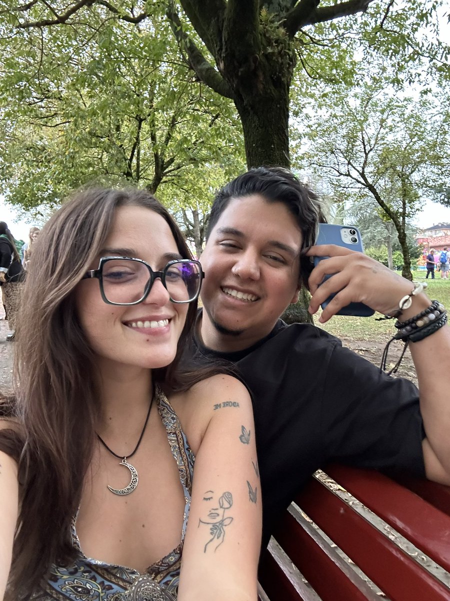 AndreaVidal04's tweet photo. Mucho y bien🤞🏼
Eres lo más bonito que hay en el 🌎.
Te quiero más y exploto.
Ya te estoy echando de menos y aún no me he ido..🥹🫂💔 https://t.co/kbLp5znQkB