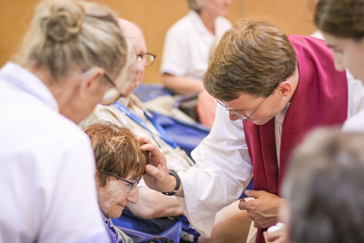 episcopus19's tweet photo. 📸 Joie d'être à #Lourdes avec le pèlerinage diocésain, dont l'Hospitalité corrézienne, pour aller ensemble vers Jésus par Marie. https://t.co/oFBXQzy6Rp