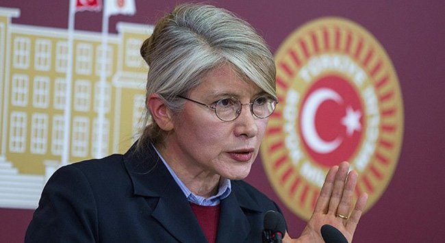 SON DAKİKA 🔥

Emine Ülker Tarhan 30 Ağustos'ta Muharrem İnce ile beraber Dumlupınar'a gidiyor 🔥