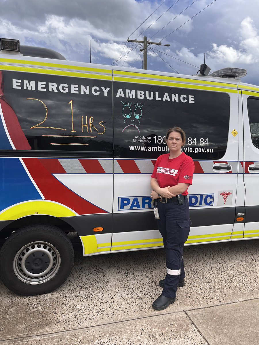 Ambulance Victoria &amp; Government said they were horrified that a paramedic, who fell asleep behind the wheel, had worked 18.5 hours straight. 

Just a week ago, Gemma worked 21 hours straight. 

Proper end of shift protections now! 

#ambosdeservealifetoo #springst