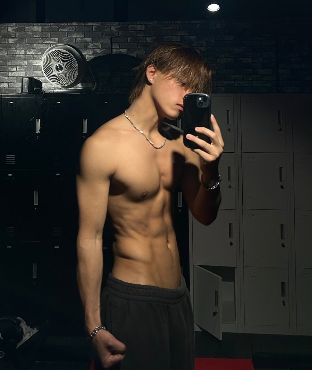 捻山 銅鑼男様 There's going to be a Japanese version of Thai #BL drama 