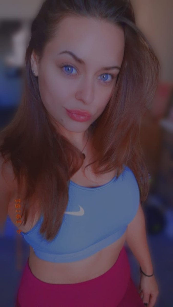 GoddessKayels's tweet photo. I will Take great pleasure in Financially Fucking you. 

So fucking HARD!

#Findom #paypig #joi #homewrecker #cbt #sph #femdom #forcedintox #cashmeet #edfp https://t.co/DXgbWhzXXA