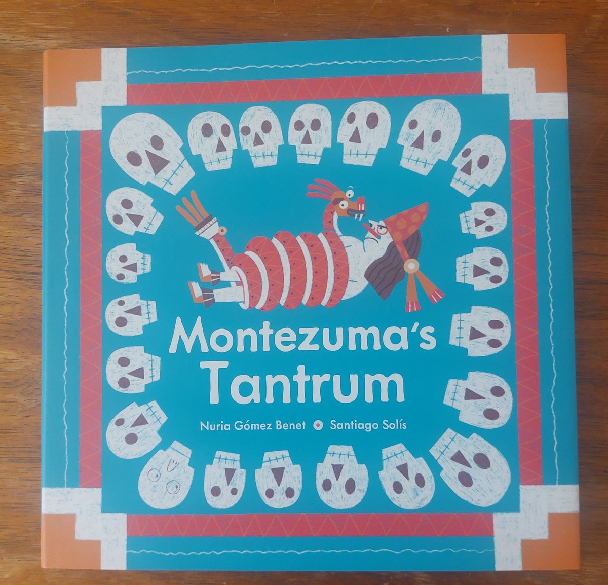 PaulWat5's tweet photo. #PicturebookJoy
Montezuma's Tantrum tells the tale of an angry Aztec. Fantastic illustrations! https://t.co/xaL7RahQV8