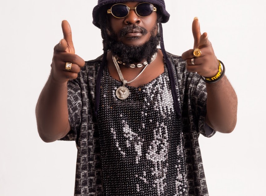 djHammond15's tweet photo. Ras Kuuku drops official video for latest song “Atia” https://t.co/dT7WxkUnz8 https://t.co/llOqd49RwH