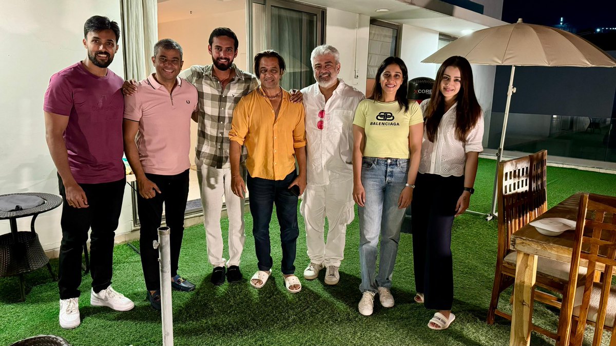trishtrashers's tweet photo. #Vidaamuyarchi 😎🧿 https://t.co/mKqcSrj86V