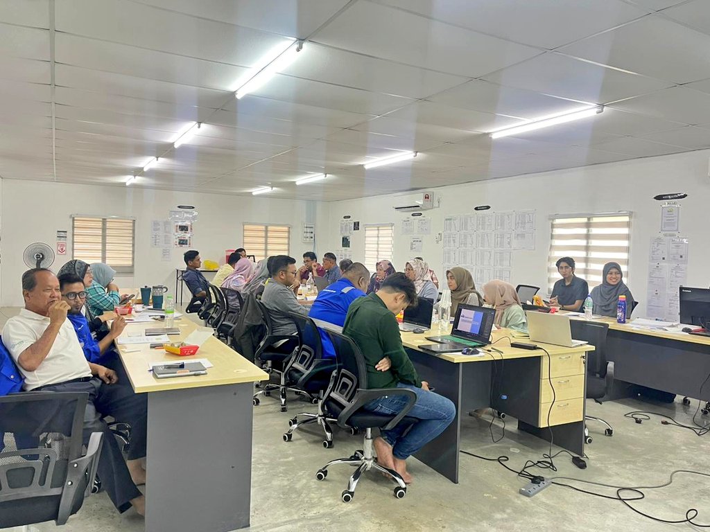 PasukanProjekTrg tweet media