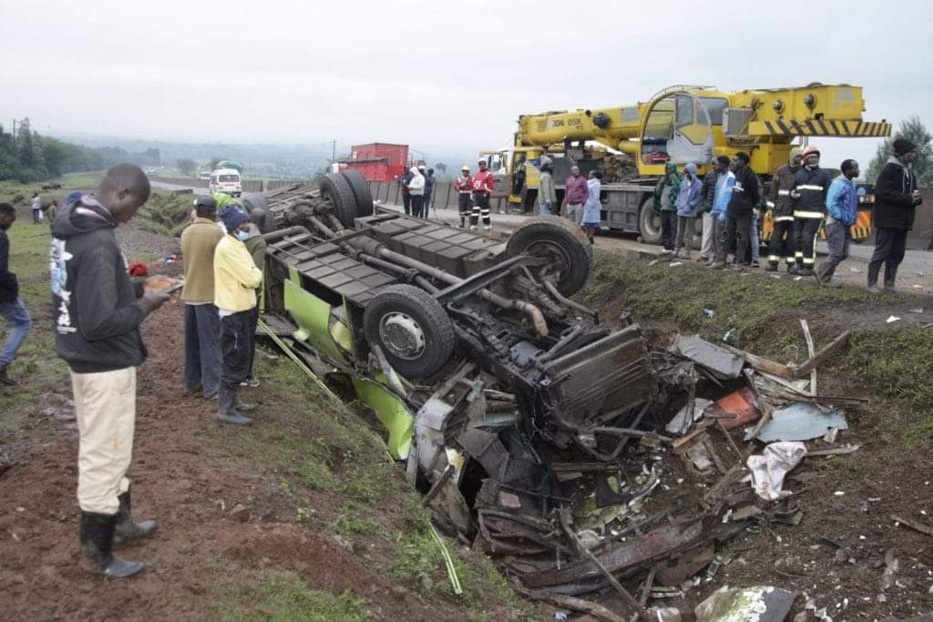 legend_mikalo's tweet photo. Sad scene of the tragic Coast Bus accident. 13 lives lost, 36 hospitalized, a few still trapped.

#BreakingNews‌
#CoastBus
#FreeWanjigi https://t.co/5KD7ZdUvA7