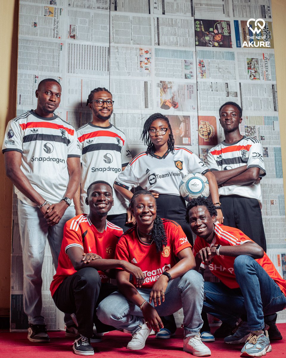 TheNew_Akure's tweet photo. Holy ghost vibez, Jersey themed Sunday was all shades of steeze and colors! 😍🥰🤭
We love a good rep.
How’s the premier league season going for you already?! 😊
#holyspirit
#jerseytheme
#wearethenew
#ilovethischurch https://t.co/srbDxb2IG2