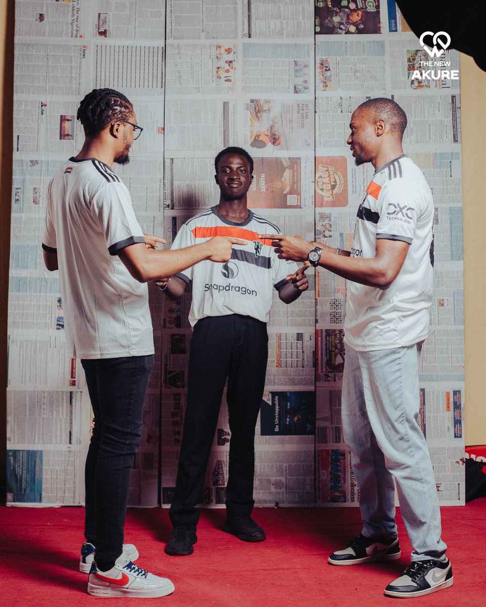 TheNew_Akure's tweet photo. Holy ghost vibez, Jersey themed Sunday was all shades of steeze and colors! 😍🥰🤭
We love a good rep.
How’s the premier league season going for you already?! 😊
#holyspirit
#jerseytheme
#wearethenew
#ilovethischurch https://t.co/srbDxb2IG2