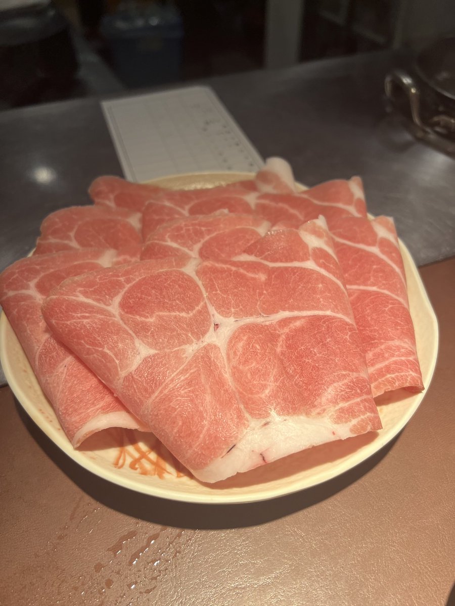 しゃぶしゃぶ美味しかった🤤
牛タンのしゃぶしゃぶが特に大好き過ぎた❗